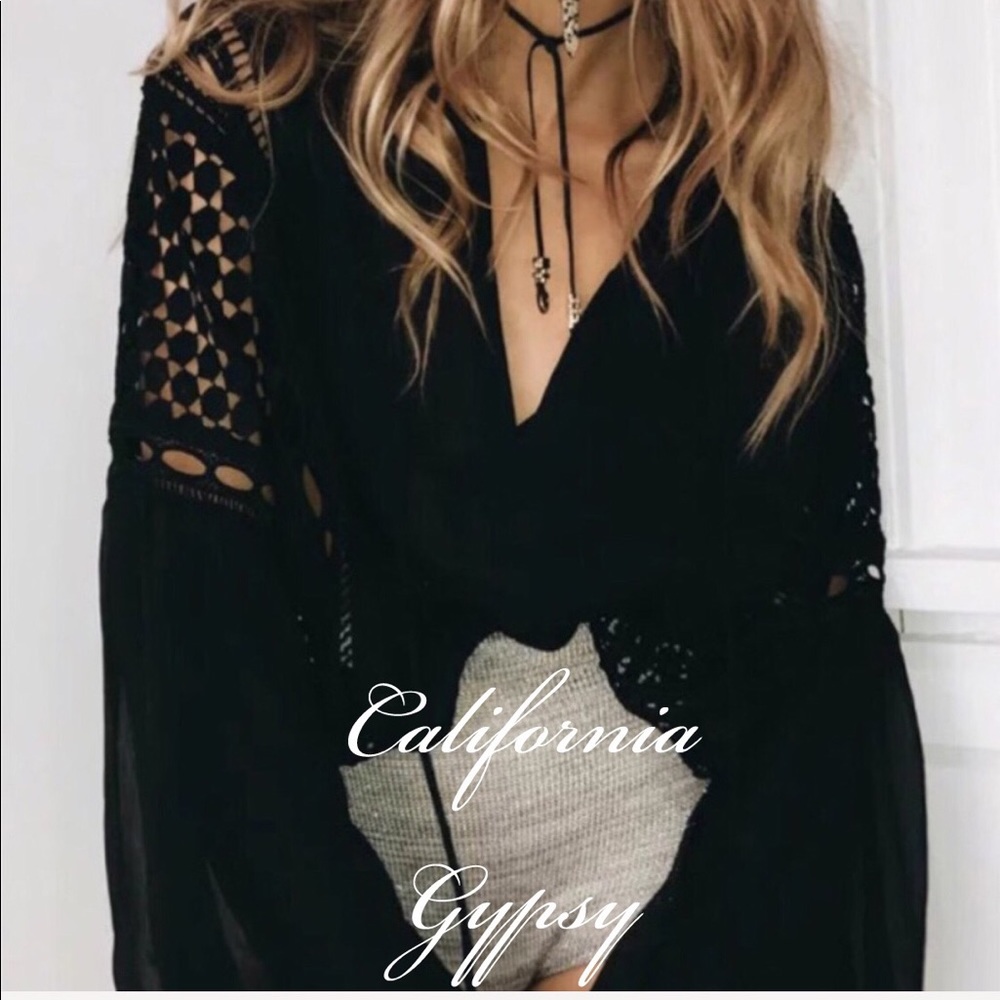 RESTOCKING🎉Bohemian festival gypsy crochet blouse - Picture 2 of 6